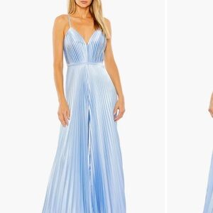 Mac Duggal Women's Ieena Pleated Plunge Neck Wide Leg Jumpsuit size 2